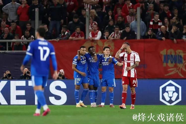 超级巨星！单场大四喜+总计9球领跑欧冠，一夜震撼全场